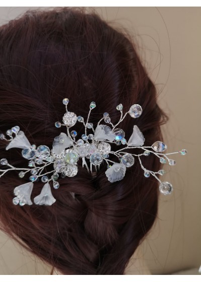 Гребенче - украса за коса с Кристали Сваровски модел Lilly of the Valley mini Цвят бяло